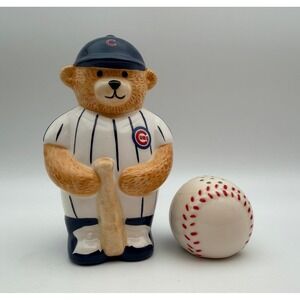 Chicago Cubs MLB Baseball Bear Salt and Pepper Shakers Hunter Vintage 1998 F380